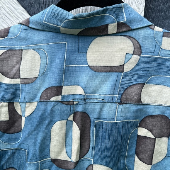 Tommy Bahama Mens Button Up Silk Short Sleeve Shirt - Picture 4 of 9